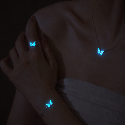 Collar Mariposa Iluminada (PLATA 925)